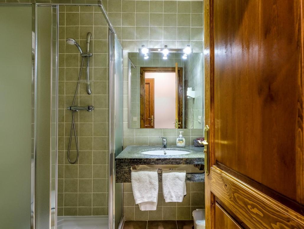 Cal Pascual Guest House Les Pereres Ngoại thất bức ảnh